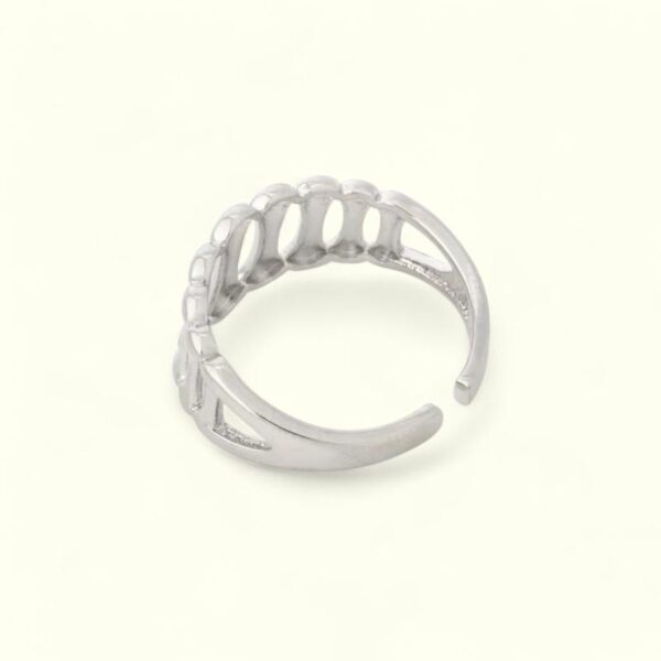 Silver Daisy Ring - Image 3