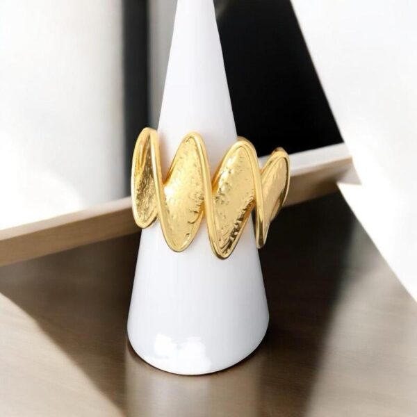Harper Ring
