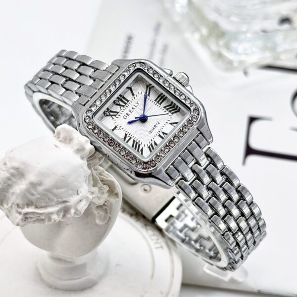 Classic Retro Square Waterproof Women's Diamond-embedded Watch - Image 5