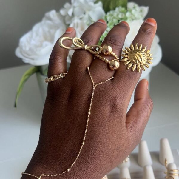 Classic Hand Chain - Image 2